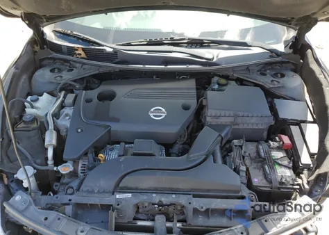 2014 Nissan Altima 2.5 from USA, damaged, VIN 1N4AL3AP2EC187911